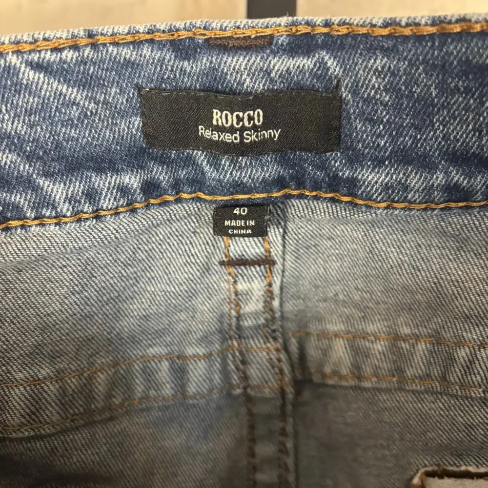 True Religion Rocco Relaxed Skinny Sz 40 Blue Denim Jeans